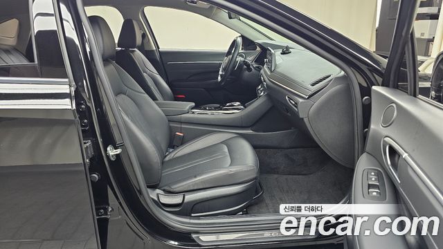 Hyundai Sonata (DN8) 2.0 Premium Plus 2022 — фото 26