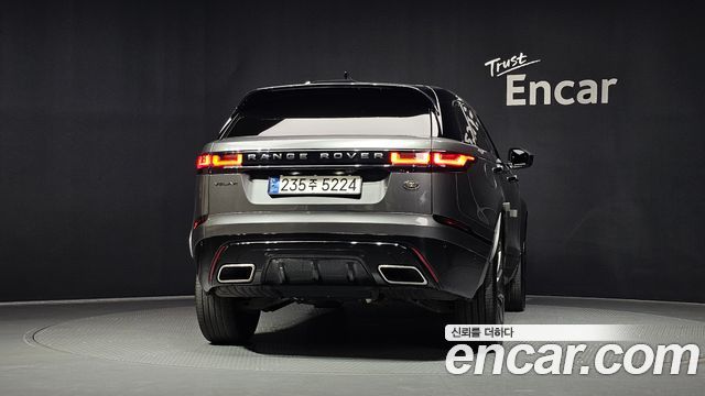 Land Rover Range Rover Velar 3.0 D300 R-Dynamic SE 2018 — фото 4