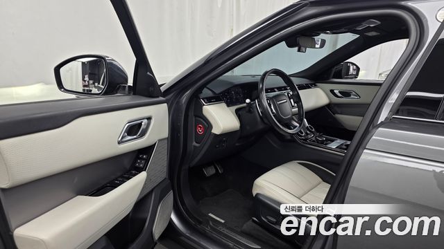 Land Rover Range Rover Velar 3.0 D300 R-Dynamic SE 2018 — фото 10