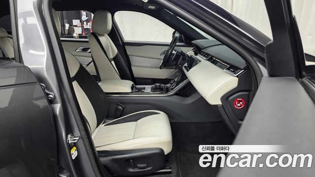 Land Rover Range Rover Velar 3.0 D300 R-Dynamic SE 2018 — фото 11