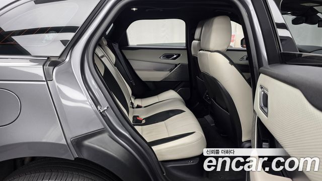 Land Rover Range Rover Velar 3.0 D300 R-Dynamic SE 2018 — фото 12