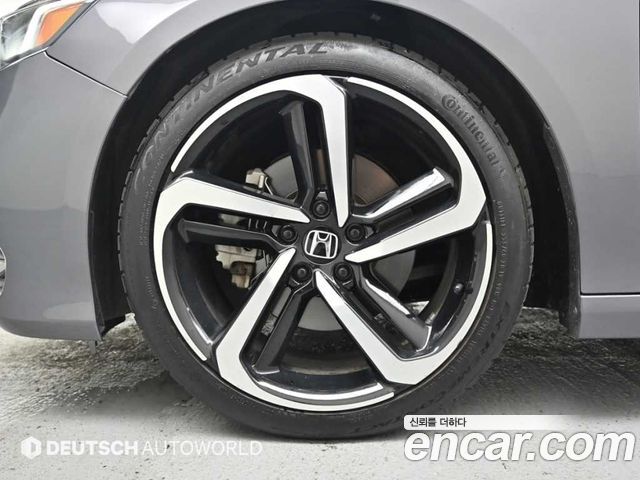 Honda Accord (X) 2.0 Turbo Sport 2018 — фото 5