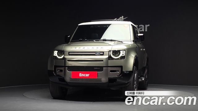 Land Rover Defender (L663) 110 P300 X-Dynamic SE 2022 — фото 3