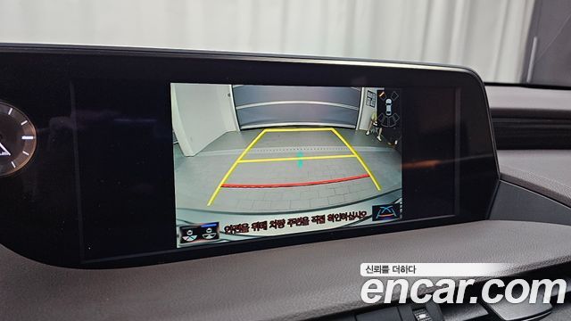 Lexus ES300h (VII) Luxury Plus 2019 — фото 16