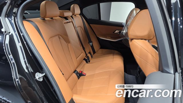 BMW 3 Series (G20) 320i M Sport 2024 — фото 11