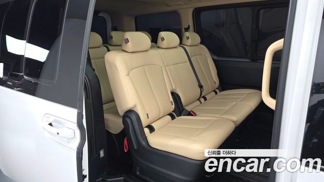 Hyundai Staria L3.5 Tourer 9-Seater Modern 2022 — фото 12
