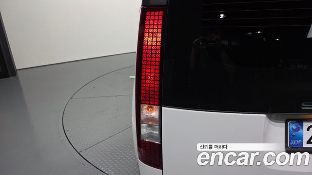 Hyundai Staria L3.5 Tourer 9-Seater Modern 2022 — фото 23