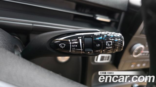 Hyundai Staria L3.5 Tourer 9-Seater Modern 2022 — фото 27