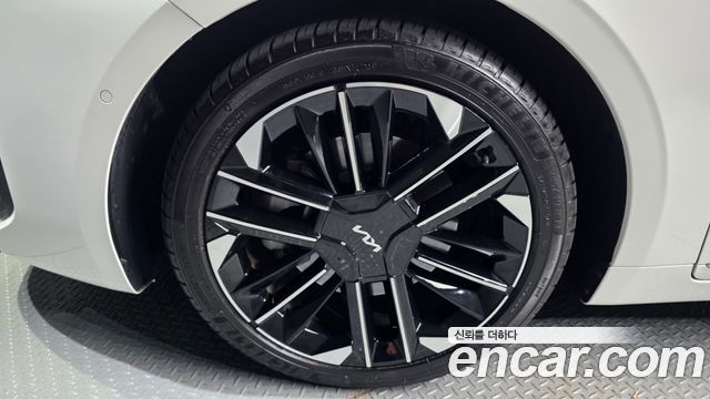 Kia K8 2.5 Gasoline 2WD Noblesse 2026 — фото 5