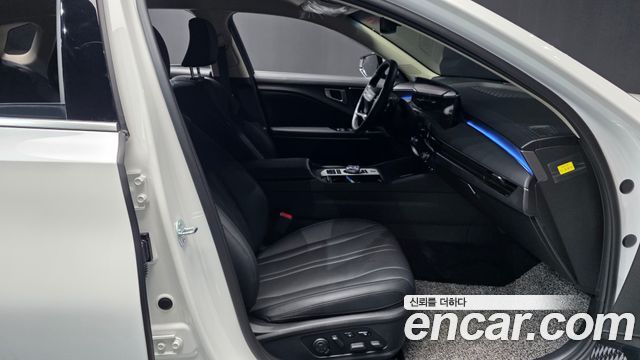 Kia K8 2.5 Gasoline 2WD Noblesse 2026 — фото 11