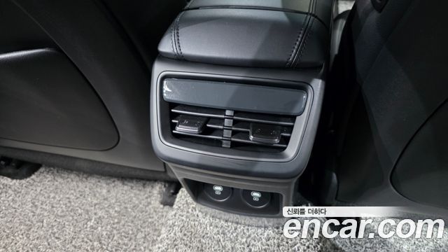 Kia K8 2.5 Gasoline 2WD Noblesse 2026 — фото 37
