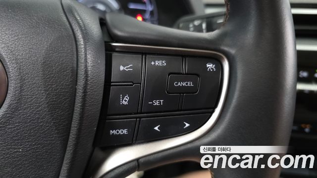 Lexus UX250h 2.0 2WD 2019 — фото 16