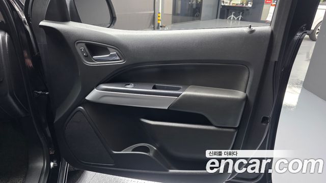 Chevrolet Colorado 3.6 Extreme 2WD 2020 — фото 25