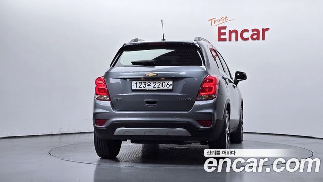 Chevrolet Trax 1.4 Premier 2020 — фото 4