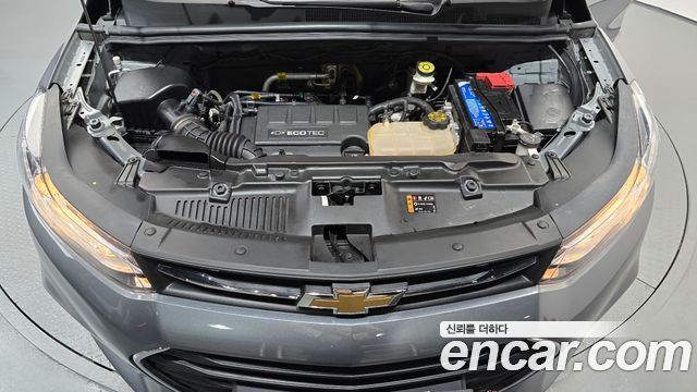 Chevrolet Trax 1.4 Premier 2020 — фото 6