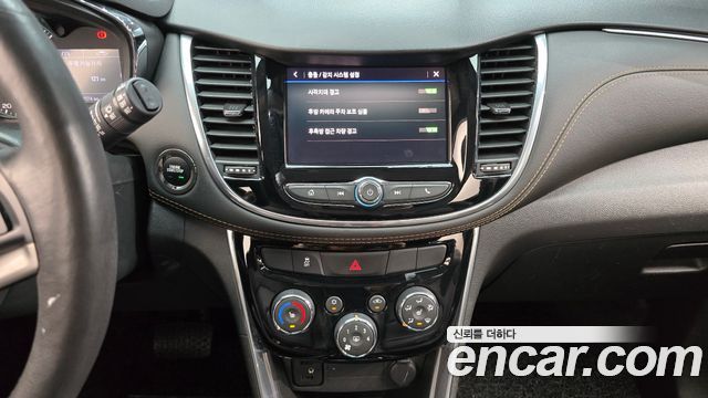 Chevrolet Trax 1.4 Premier 2020 — фото 14