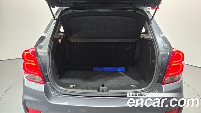 Chevrolet Trax 1.4 Premier 2020 — фото 20