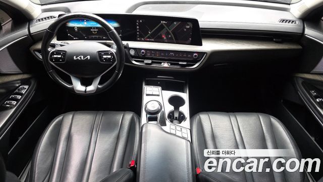 Kia K8 2.5 Gasoline 2WD Noblesse 2023 — фото 7