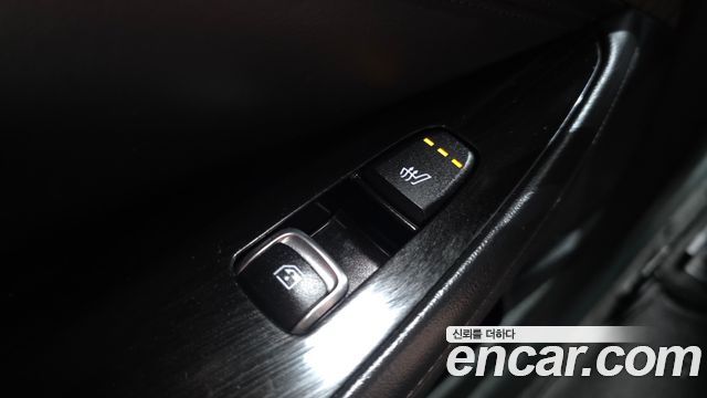 Kia K8 2.5 Gasoline 2WD Noblesse 2023 — фото 18