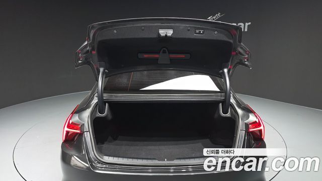 Kia K8 2.5 Gasoline 2WD Noblesse 2023 — фото 20