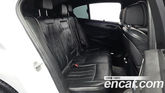 BMW 5 Series (G30) 520d M Sport Package Plus 2018 — фото 12