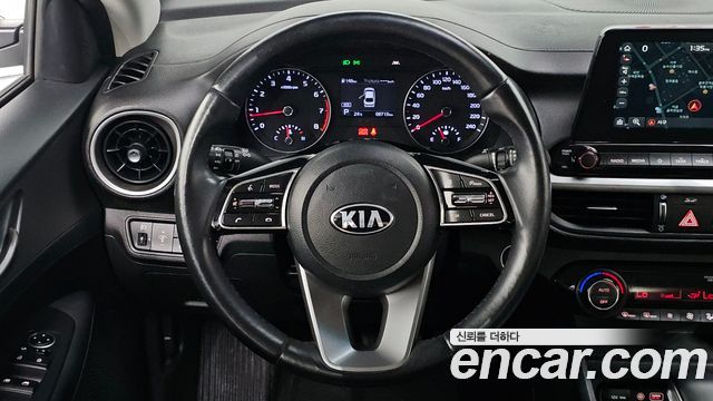 Kia K3 Prestige 2021 — фото 13