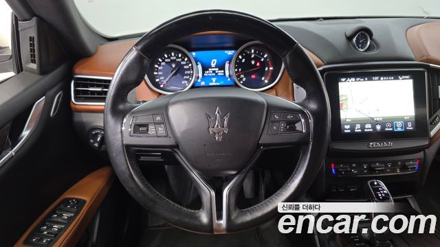 Maserati Ghibli 3.0 Diesel 3rd 2019 — фото 14