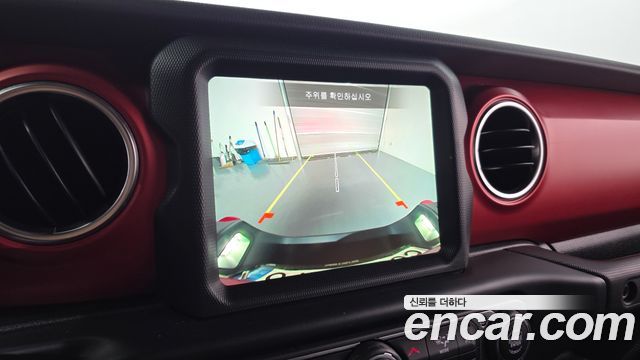 Jeep Gladiator (JT) 3.6 Rubicon 2022 — фото 17
