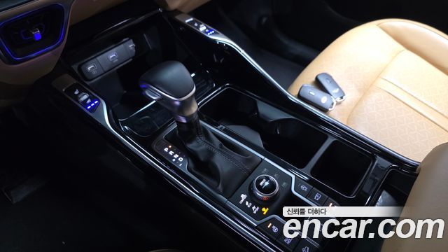 Kia Sorento (IV) Gasoline 2.5T 4WD Prestige 2021 — фото 9