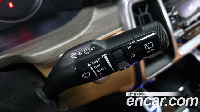 Kia Sorento (IV) Gasoline 2.5T 4WD Prestige 2021 — фото 19