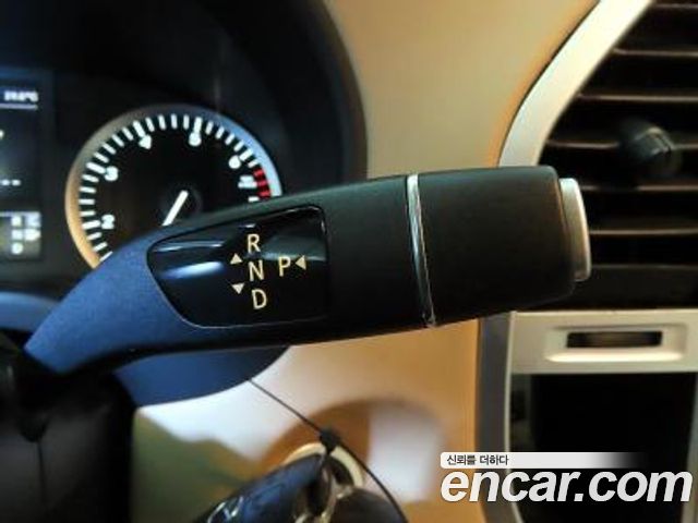 Mercedes-Benz V-Class 2.0 W447 2020 — фото 16