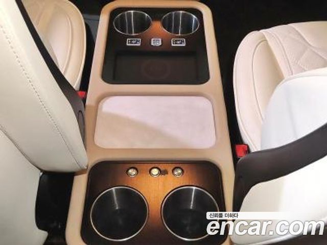 Mercedes-Benz V-Class 2.0 W447 2020 — фото 17