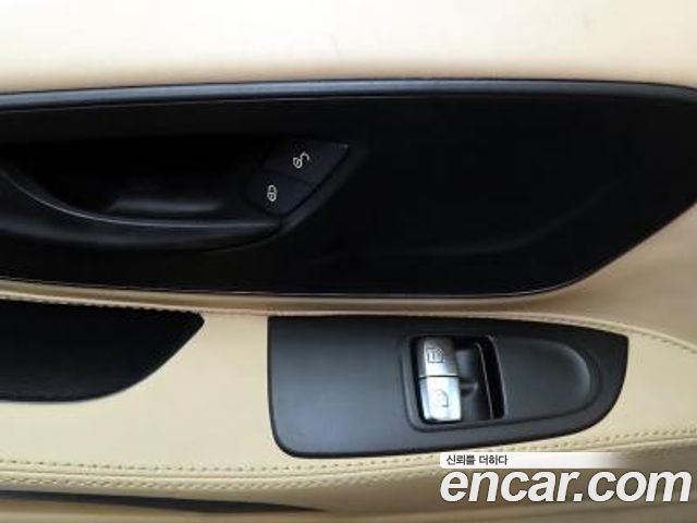 Mercedes-Benz V-Class 2.0 W447 2020 — фото 19