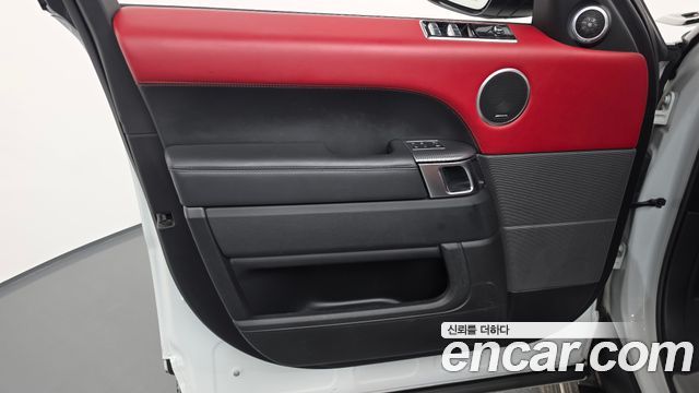 Land Rover Range Rover Sport (II) 3.0 SDV6 HSE Dynamic 2019 — фото 30