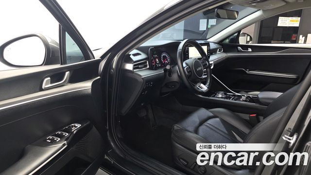 Kia K5 (III) 2.0 Prestige 2022 — фото 10