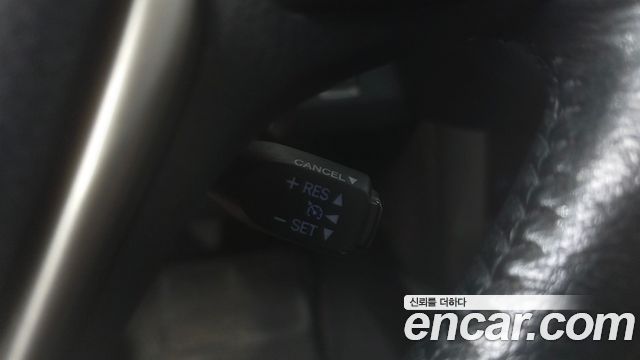 Toyota RAV4 2.5 2WD 4th 2015 — фото 16