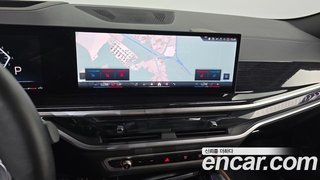 BMW X6 (G06) xDrive40i M Sport 2024 — фото 12