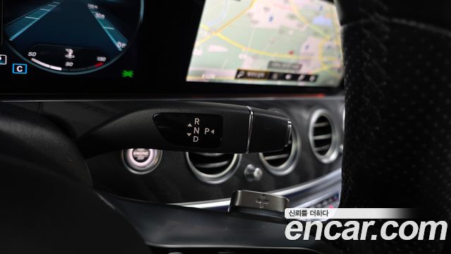 Mercedes-Benz E-Class (W213) E220d 4MATIC AMG Line 2021 — фото 9