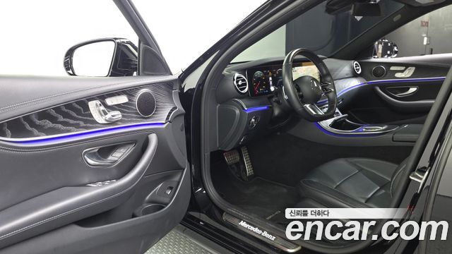 Mercedes-Benz E-Class (W213) E220d 4MATIC AMG Line 2021 — фото 10