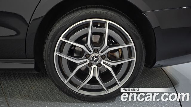 Mercedes-Benz E-Class (W213) E220d 4MATIC AMG Line 2021 — фото 21