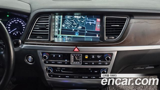 Genesis G80 3.8 GDI AWD Finest 2018 — фото 13