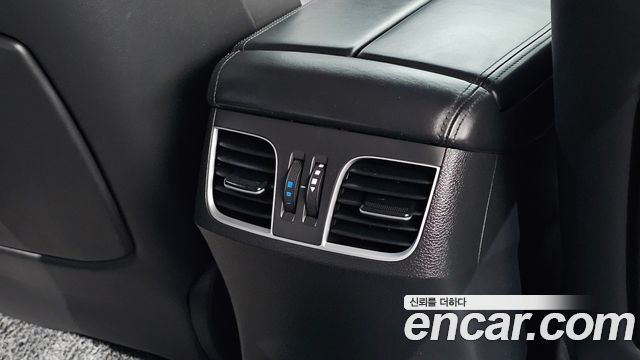 Genesis G80 3.8 GDI AWD Finest 2018 — фото 27