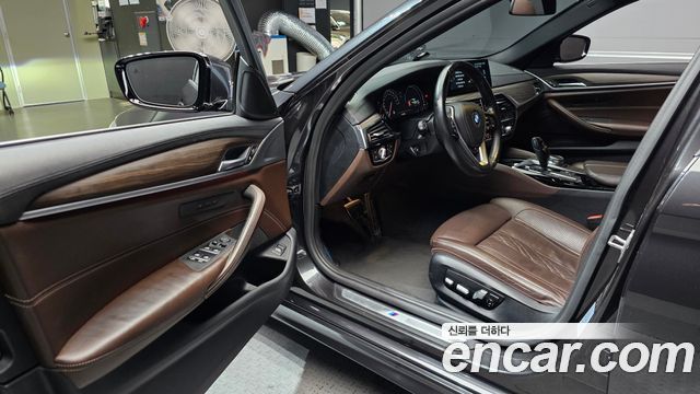 BMW 5 Series (G30) 520d M Sport Package Plus 2018 — фото 10