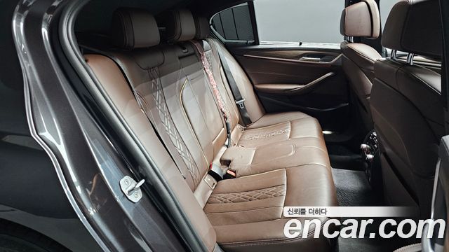 BMW 5 Series (G30) 520d M Sport Package Plus 2018 — фото 11