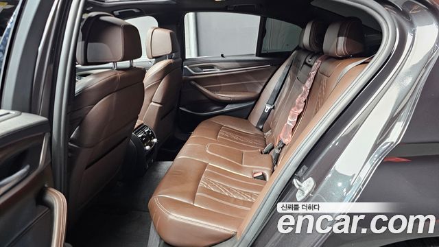 BMW 5 Series (G30) 520d M Sport Package Plus 2018 — фото 12