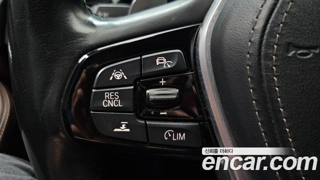 BMW 5 Series (G30) 520d M Sport Package Plus 2018 — фото 17