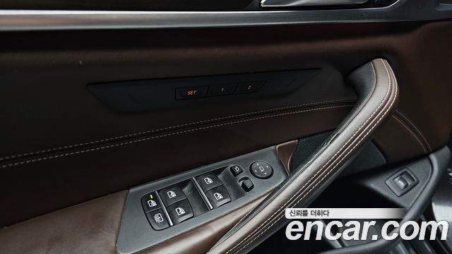 BMW 5 Series (G30) 520d M Sport Package Plus 2018 — фото 28