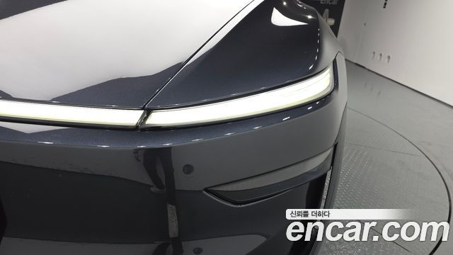 Tesla Model Y L Long Range AWD 2026 — фото 22