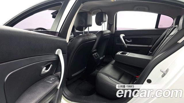 Renault Korea SM5 Nova Classic 2018 — фото 11