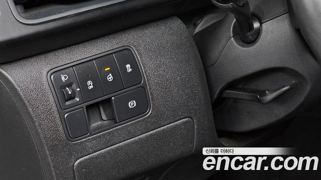 Hyundai Staria Cargo 5-Seater Modern 2022 — фото 14